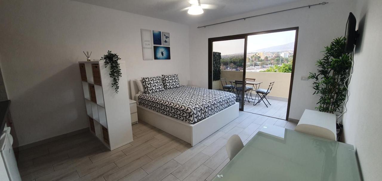 Mareverde Vista Mare Con Tres Piscinas Costa Adeje  Exteriör bild